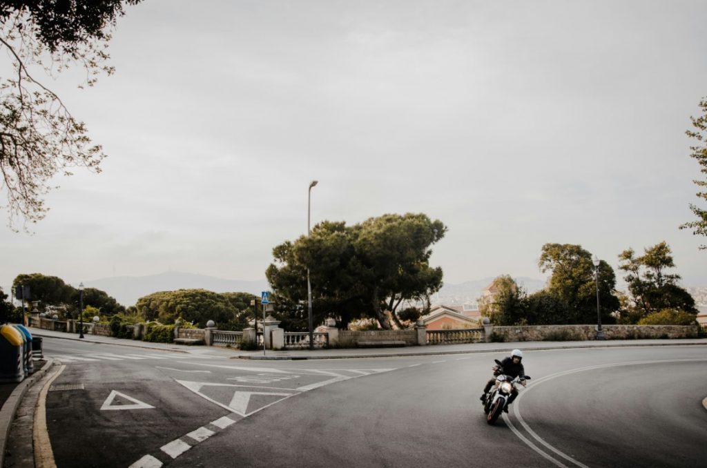 Banner-homologar-moto (Mediano)